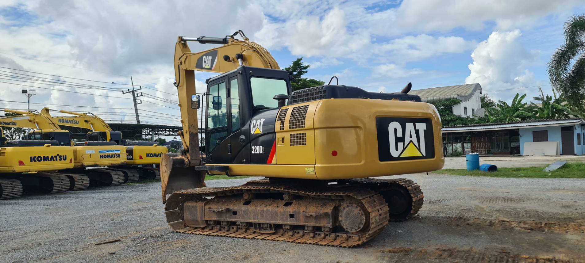 CAT 320D2 พร้อมใช้งาน CAT 320D2 พร้อมใช้งาน