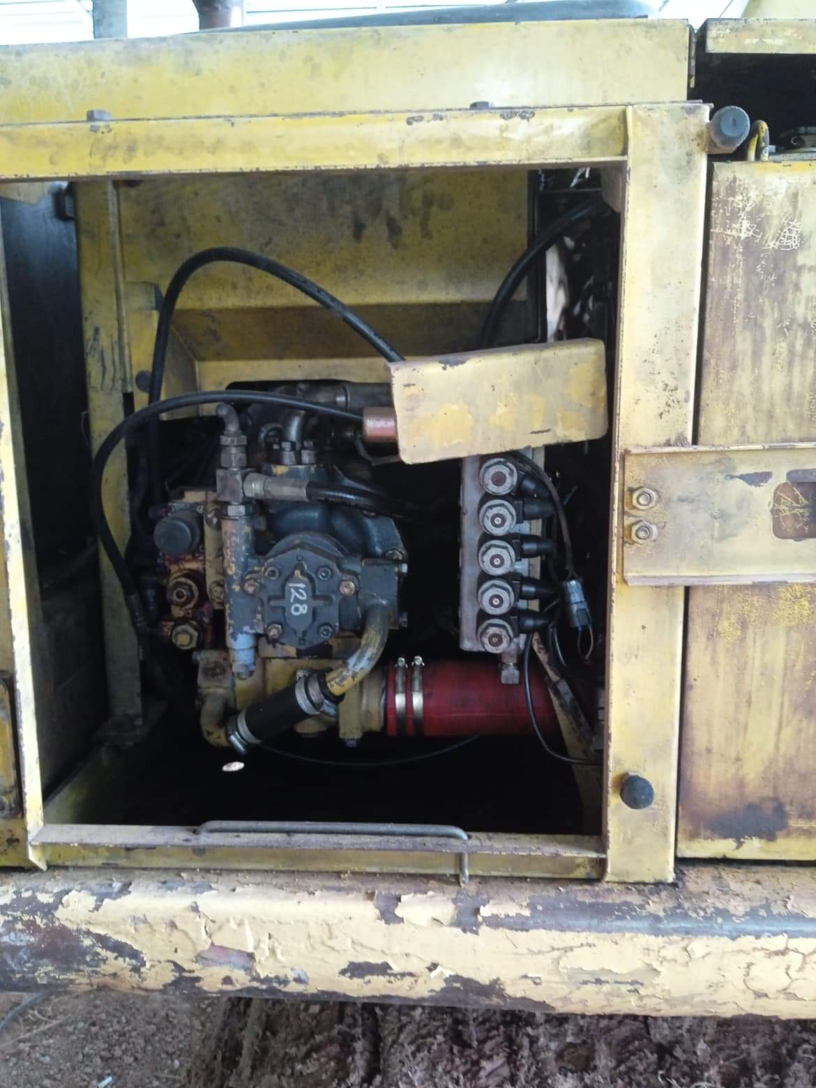 KOMATSU PC120-6 พร้อมใช้งาน