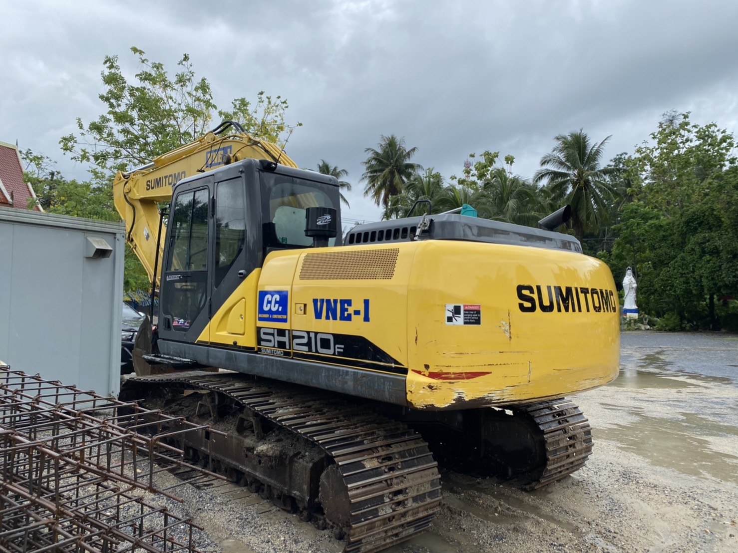 SUMITOMO SH210F หล่อมาก 3000 ชั่วโมง SUMITOMO SH210F หล่อมาก 3000 ชั่วโมง