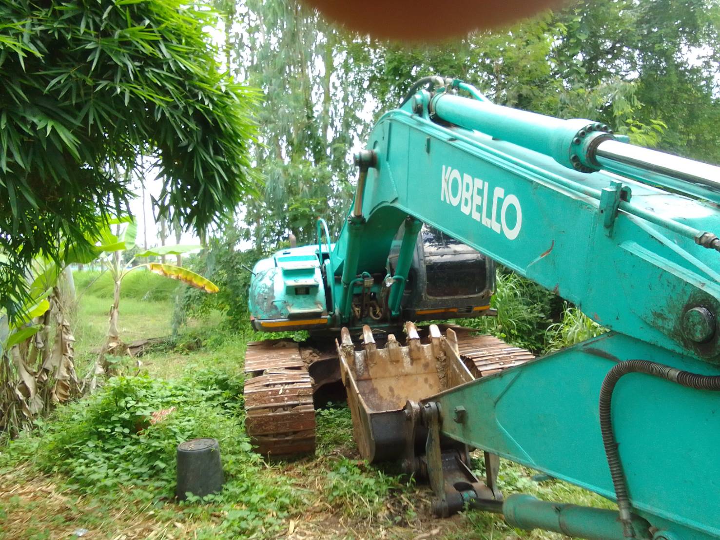 Kobelco sk200-5 พร้อมใช้งาน