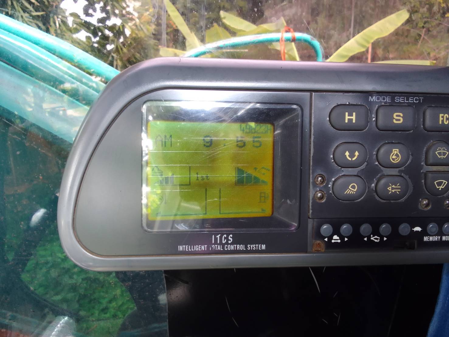 Kobelco sk200-5 พร้อมใช้งาน