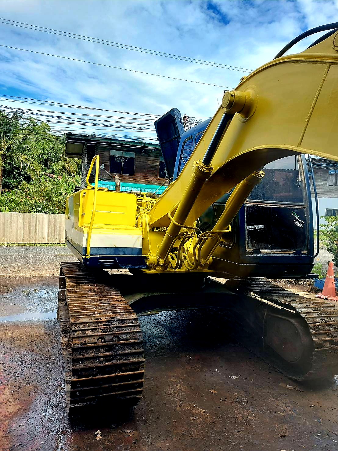 KOBELCO SK100 มาค 3 พร้อมใช้งาน