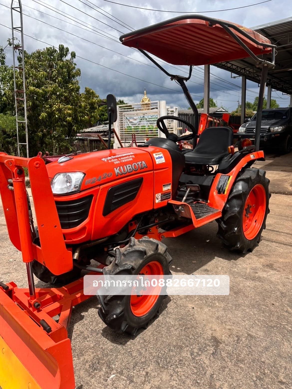 รถไถคูโบต้า B2420 อุปกรณ์ดันหน้าตัวตัดหญ้าใหม่ พร้อมใช้งานทุกระบบ รถไถคูโบต้า B2420 อุปกรณ์ดันหน้าตัวตัดหญ้าใหม่ พร้อมใช้งานทุกระบบ