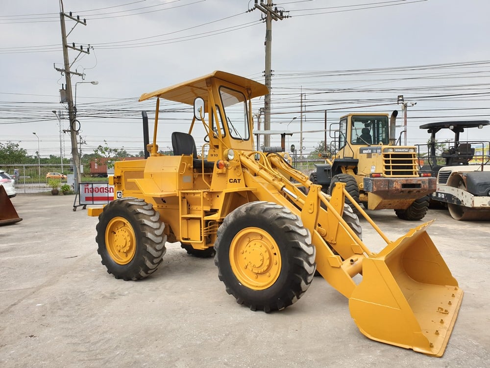 ราคาพิเศษ ขายรถตักล้อยาง ยี่ห้อ CATERPILLAR 910 บุ้งกี๋ 1.2 คิว เครื่อง CAT3204 4สูบ