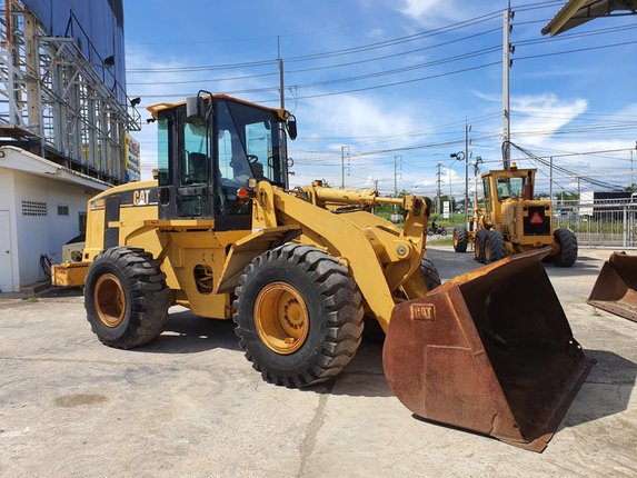ขายรถตักล้อยาง ยี่ห้อ CATERPILLAR 938G นำเข้าจากอเมริกาแท้ ไม่เคยใช้งานในไทย