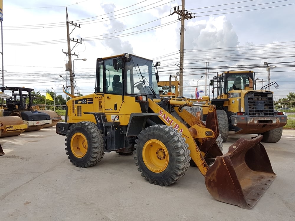 คันสุดท้าย ราคาพิเศษ รถตักล้อยาง ยี่ห้อ KOMATSU WA100-5 ซีเรียลสูง นำเข้าจากญี่ปุ่นแท้ 100เปอร์เซ็นต์ สภาพสวย ไม่เคยใช้งานในไทย