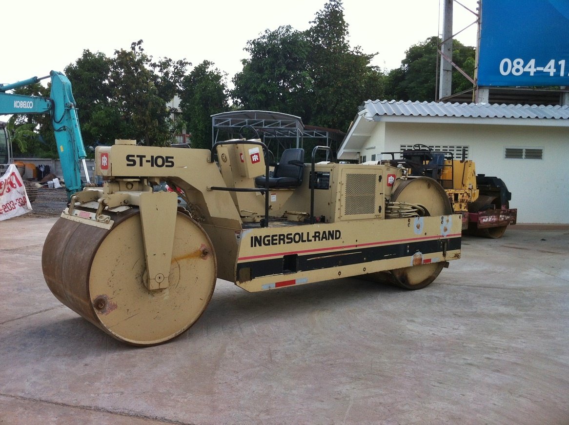 ขายรถบด 3 ล้อเหล็ก Ingersoll Rand ST-105 นำเข้าจาก USA แท้ 100เปอร์เซ็นต์ สภาพสวย ไม่เคยใช้งานในไทย