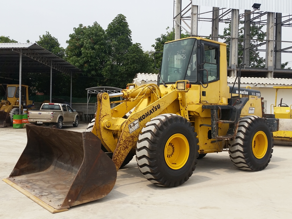 ขายรถตักล้อยาง ยี่ห้อ KOMATSU WA320-3MC นำเข้าจาก USA แท้ 100เปอร์เซ็นต์ สภาพสวย ไม่เคยใช้งานในไทย ขายรถตักล้อยาง ยี่ห้อ KOMATSU WA320-3MC นำเข้าจาก USA แท้ 100เปอร์เซ็นต์ สภาพสวย ไม่เคยใช้งานในไทย
