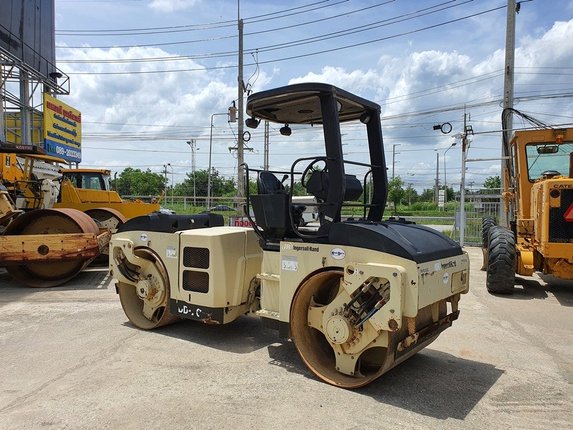 ขายรถบดอัดสั่นสะเทือน 7 ตัน Ingersoll Rand DD-70 รถเก่านอกสวย นำเข้าจากประเทศอเมริกาแท้ ไม่เคยใช้งาน