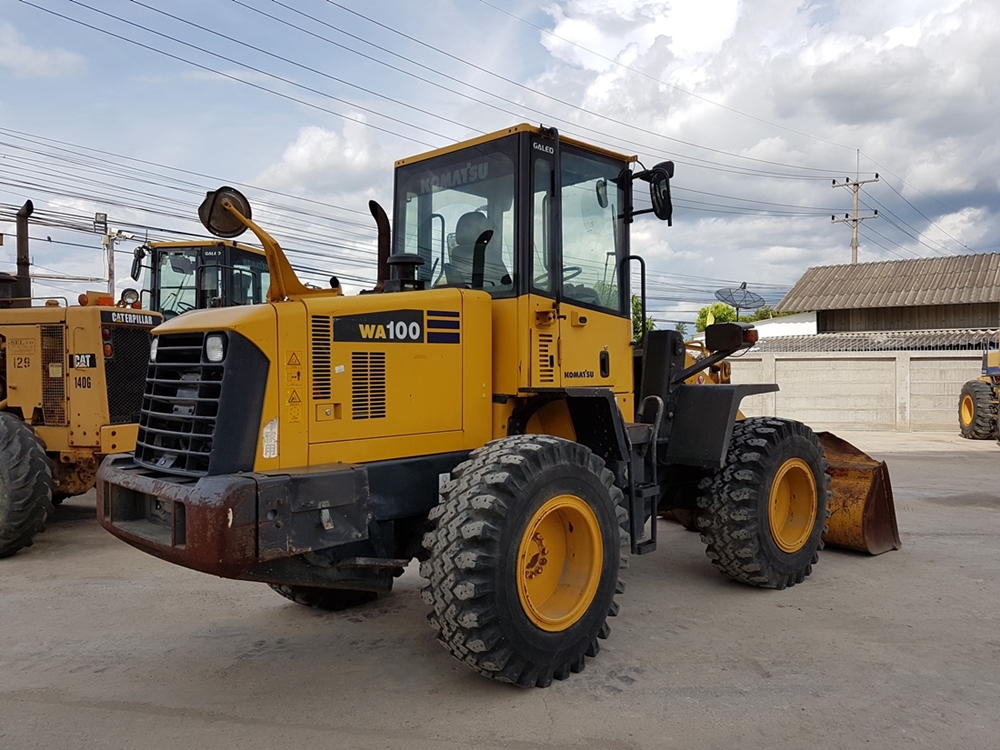 ขายรถตักล้อยาง ยี่ห้อ KOMATSU WA100-5 ซีเรียลสูง ปี 2006 นำเข้าจากญี่ปุ่นแท้ 100เปอร์เซ็นต์ สภาพสวย ขายรถตักล้อยาง ยี่ห้อ KOMATSU WA100-5 ซีเรียลสูง ปี 2006 นำเข้าจากญี่ปุ่นแท้ 100เปอร์เซ็นต์ สภาพสวย
