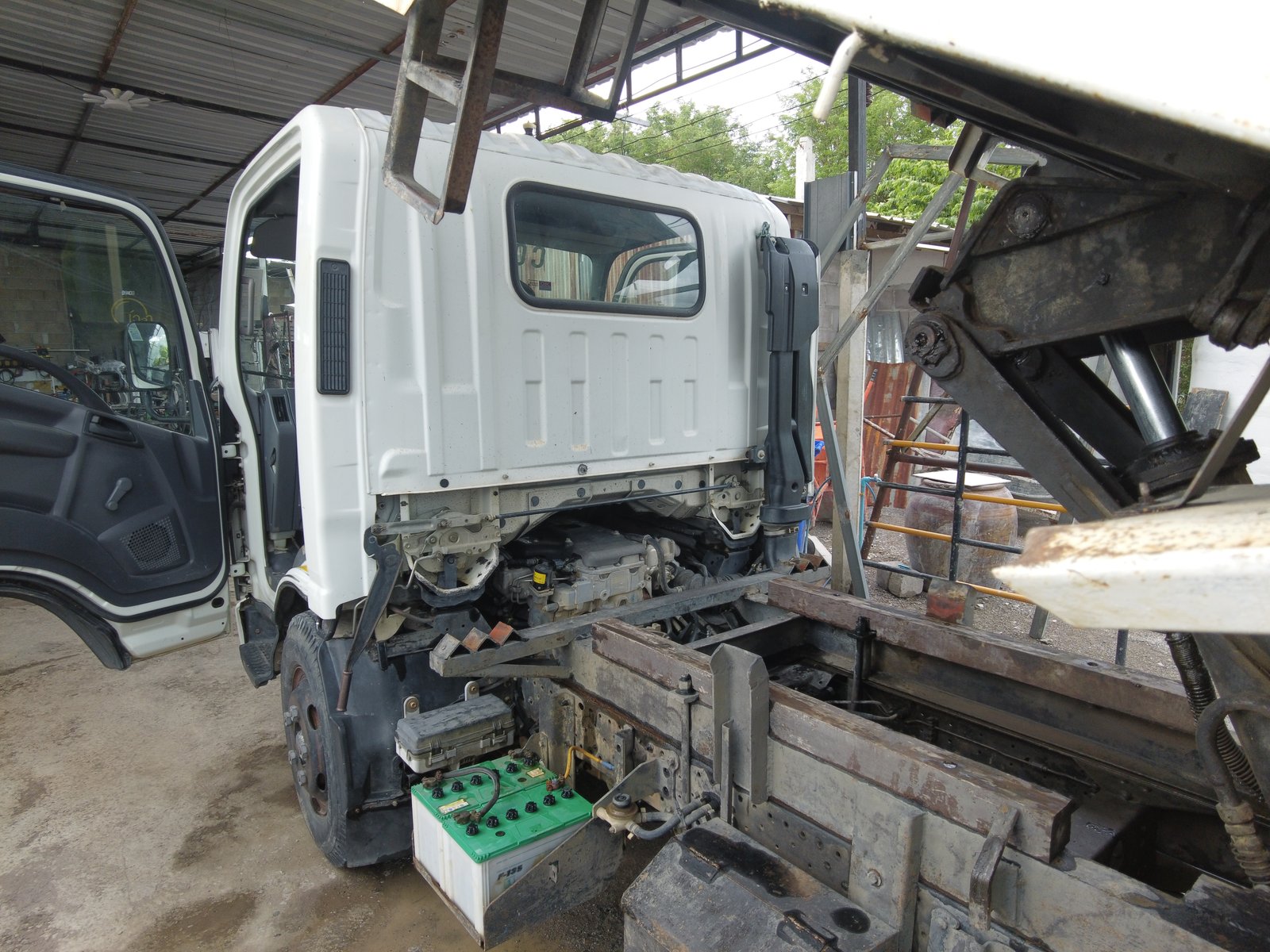 6 ล้อดั้ม ISUZU NMR 130 ดั้ม3คิว แผงข้าง ฝาท้าย ถอดได้