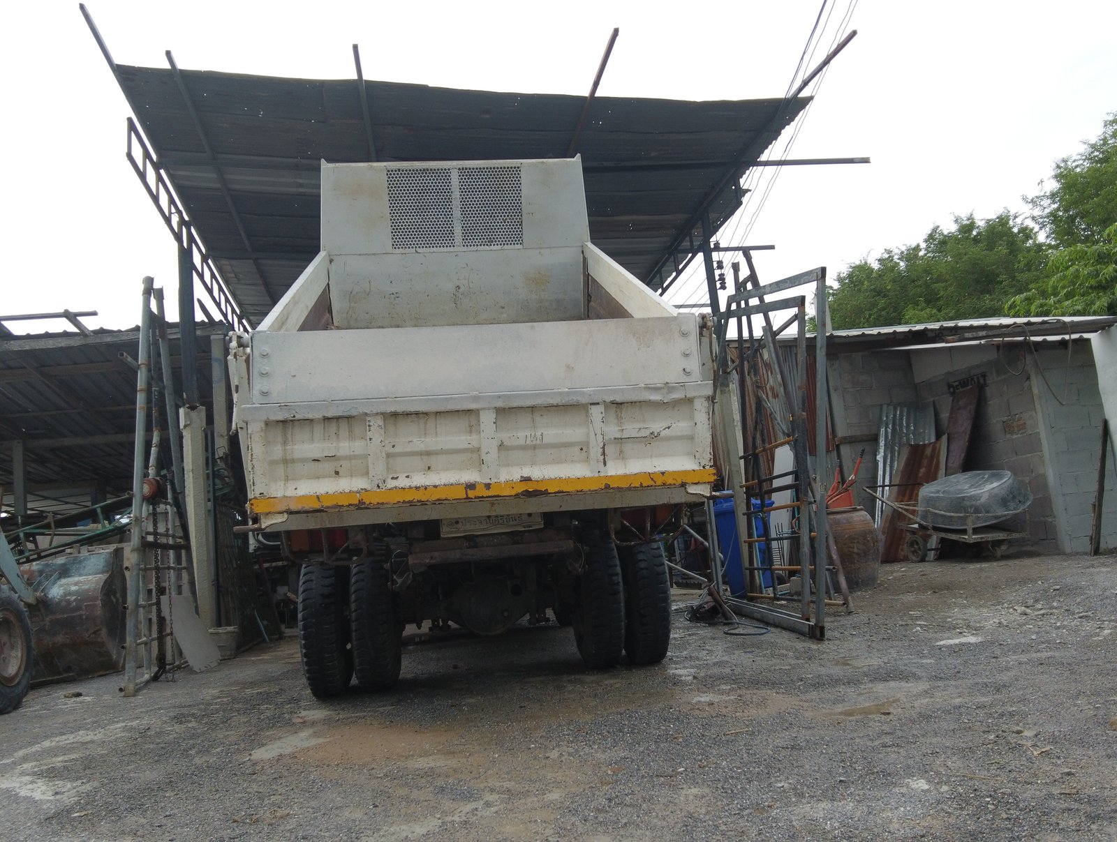 6 ล้อดั้ม ISUZU NMR 130 ดั้ม3คิว แผงข้าง ฝาท้าย ถอดได้