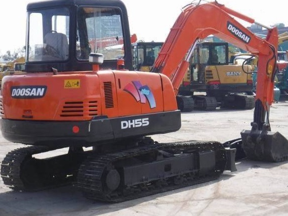 15/01/66.ขายDOOSAN DH55V เก่านอก ปุ้งกี๋ หัวแย็ก