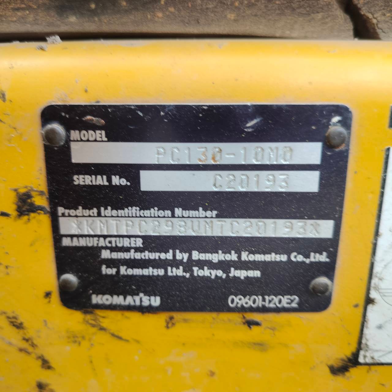 KOMATSU PC130-10 ไมล์93,000ชม. KOMATSU PC130-10 ไมล์93,000ชม.