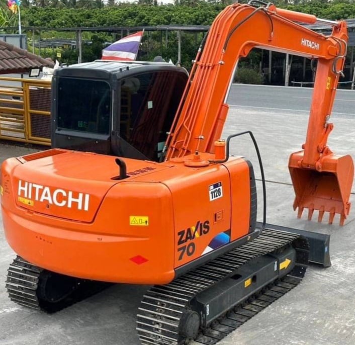 ขายHITACHI ZX70-5A เก่านอก ไฟครบระบบดี