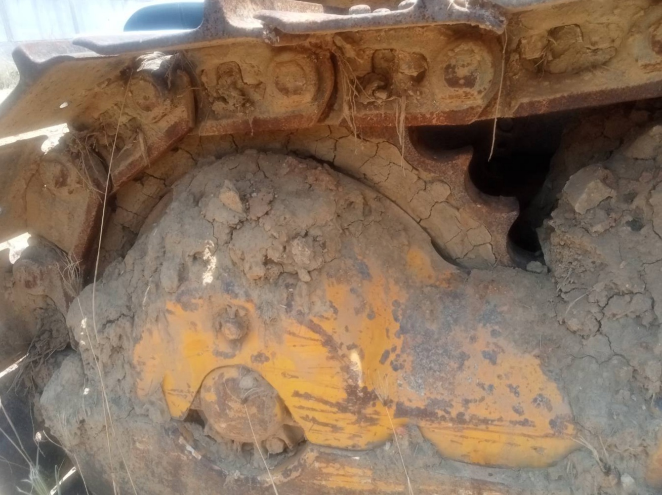 09/04/66.KOMATSU D50A-15 ห้องเลี้ยวน้ำมัน