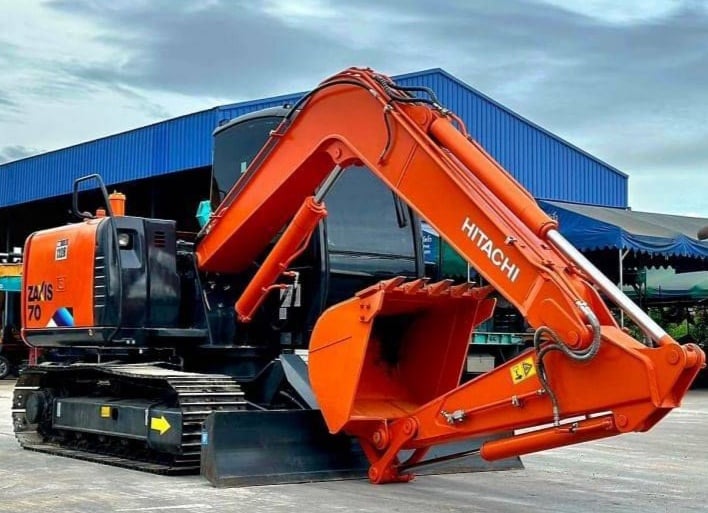 ขายHITACHI ZX70-5A เก่านอก ไฟครบระบบดี