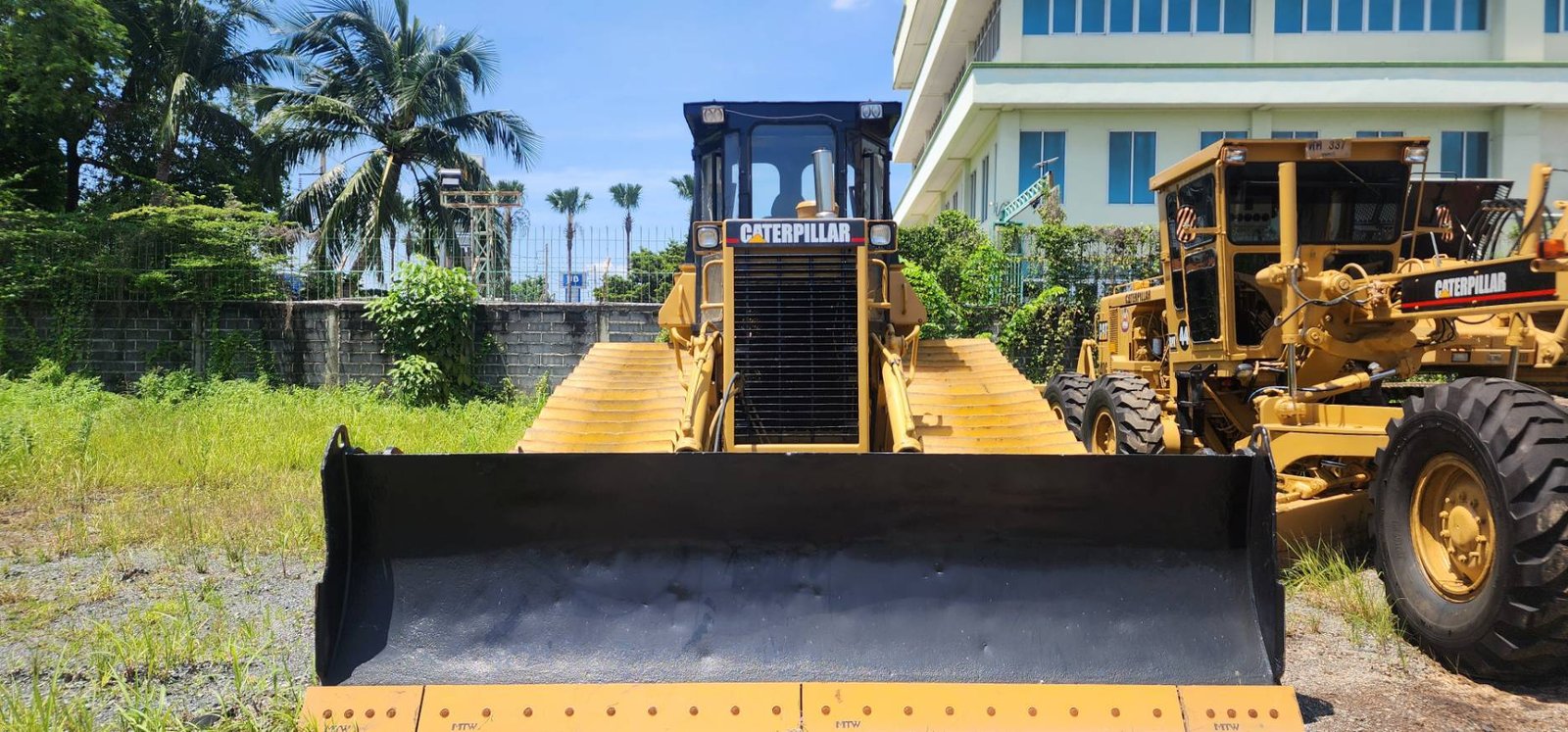 แทรคเตอร์CAT D5H เอกสารเล่มทะเบียน