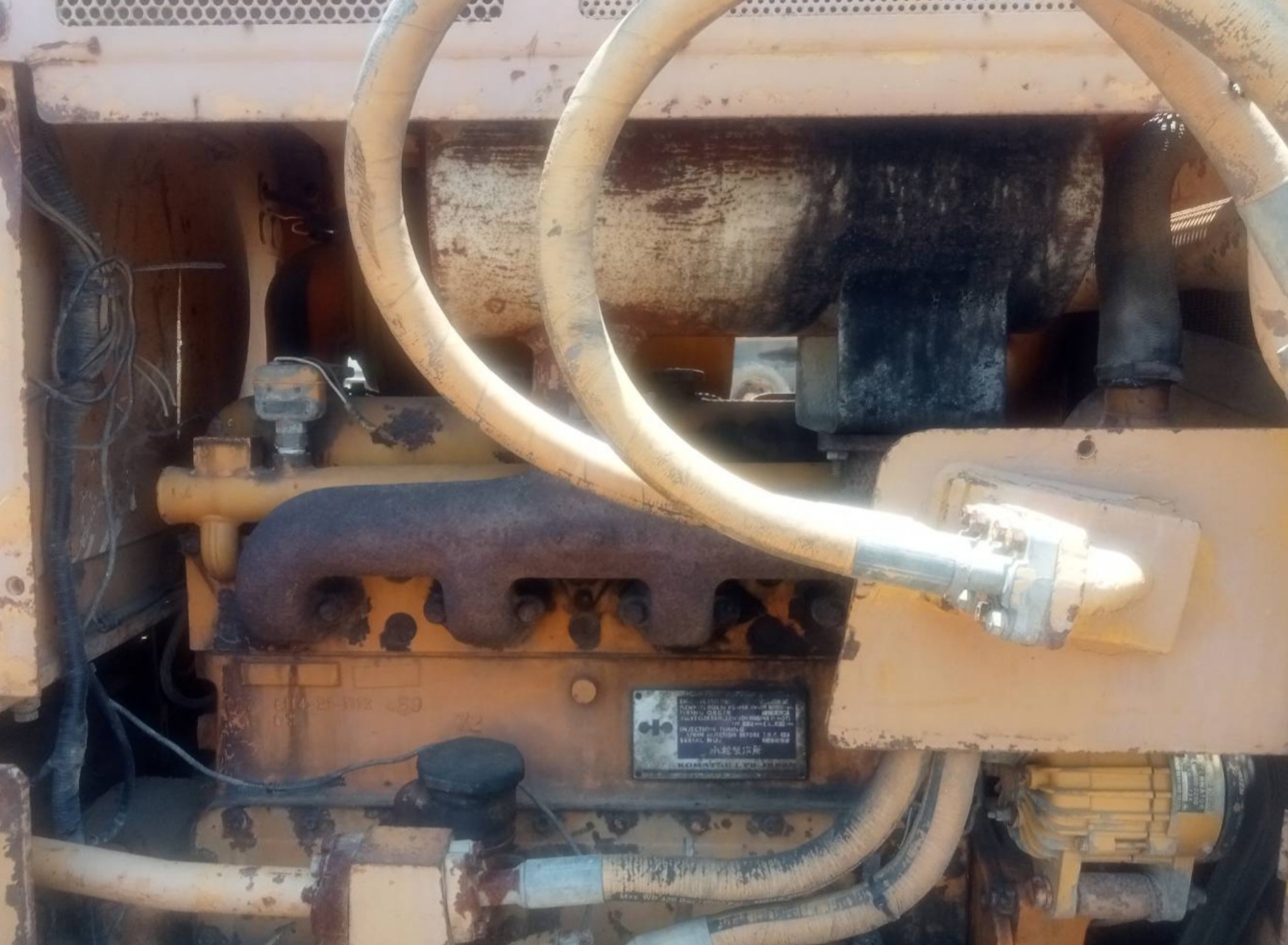 09/04/66.KOMATSU D50A-15 ห้องเลี้ยวน้ำมัน