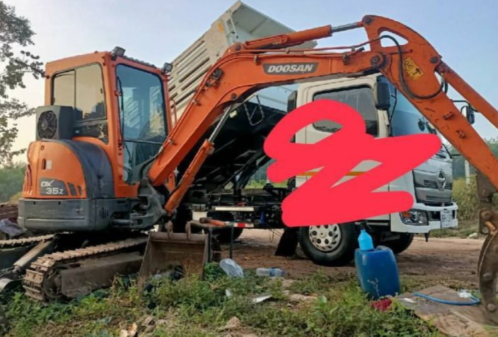 27/03/66.ขายดาวน์200,000 DOOSAN DX35