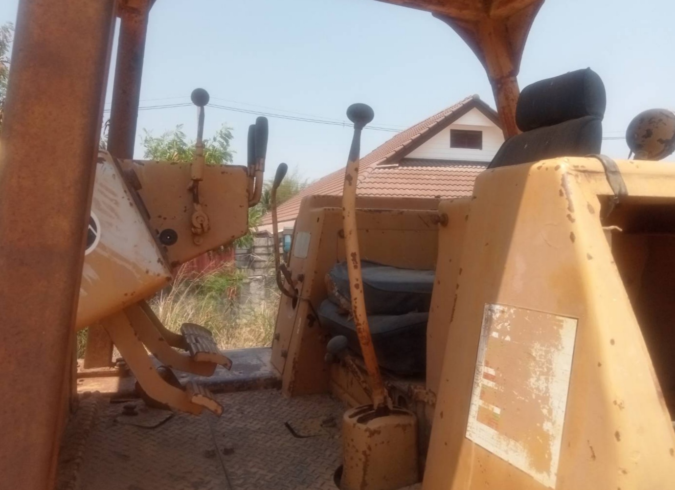 09/04/66.KOMATSU D50A-15 ห้องเลี้ยวน้ำมัน