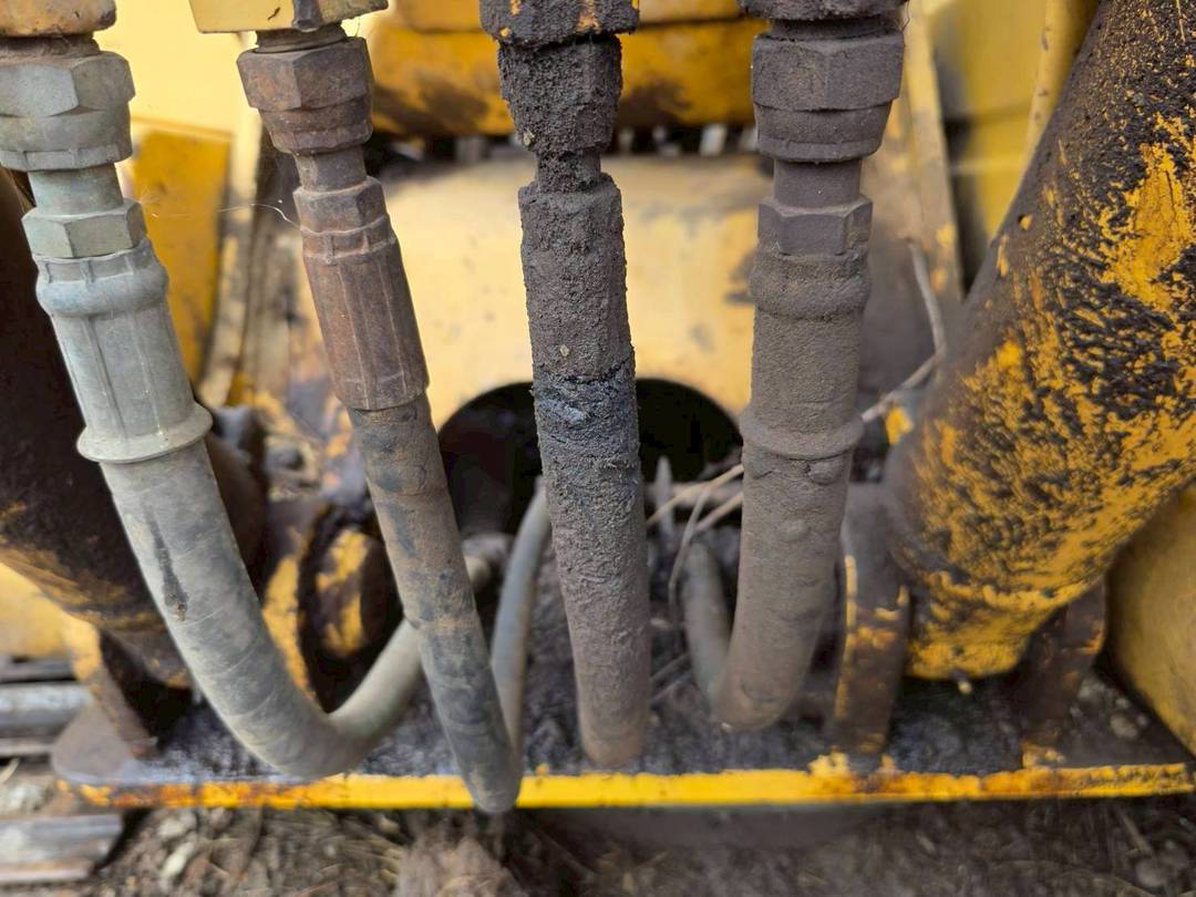 KOMATSU PC130-8 เอกสารสัญญาซื้อขาย KOMATSU PC130-8 เอกสารสัญญาซื้อขาย