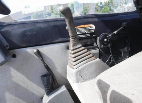 15/01/66.ขายDOOSAN DH55V เก่านอก ปุ้งกี๋ หัวแย็ก