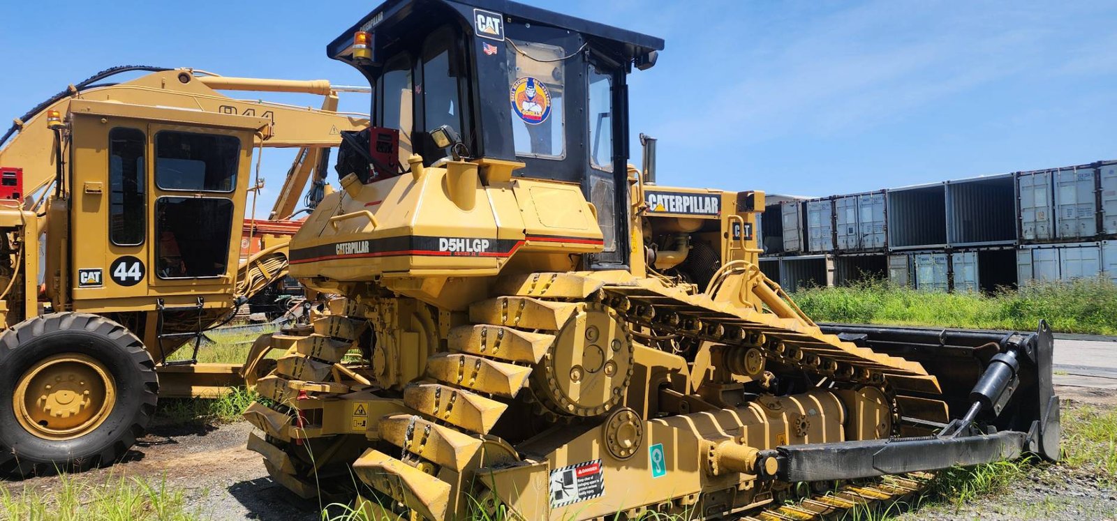 แทรคเตอร์CAT D5H เอกสารเล่มทะเบียน