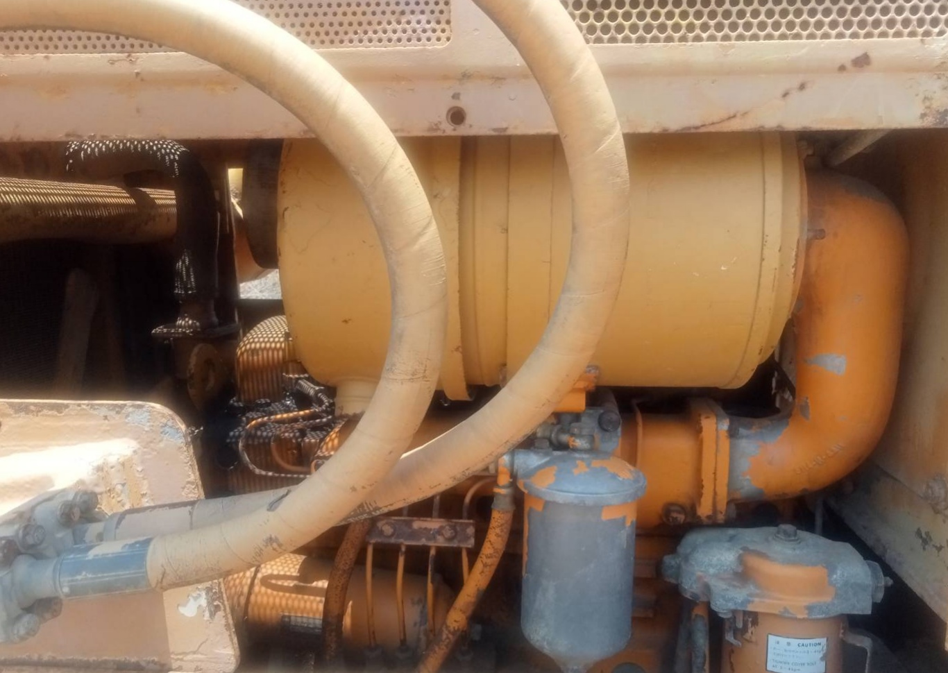 09/04/66.KOMATSU D50A-15 ห้องเลี้ยวน้ำมัน
