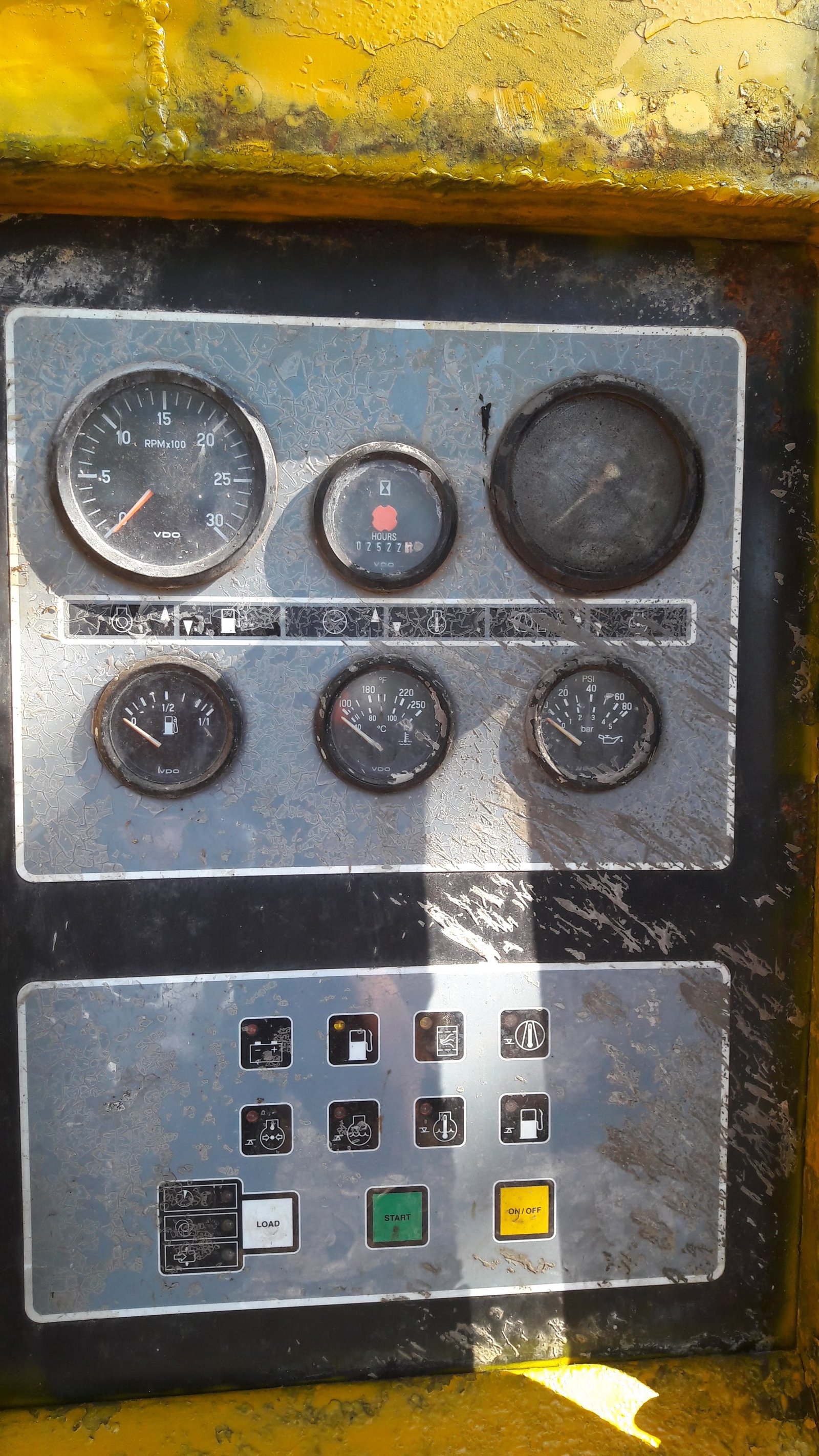 ขายเครื่องปั้มลม Atlas Copco ขนาด 750 CFM 12-14.5 Bar