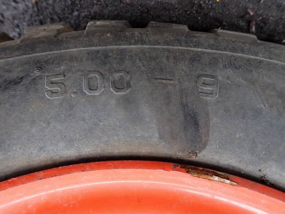 เครื่องฉีดพ่นยา พร้อมล้อลาก MARUYAMA ขนาดบรรจุ 600 ลิตร