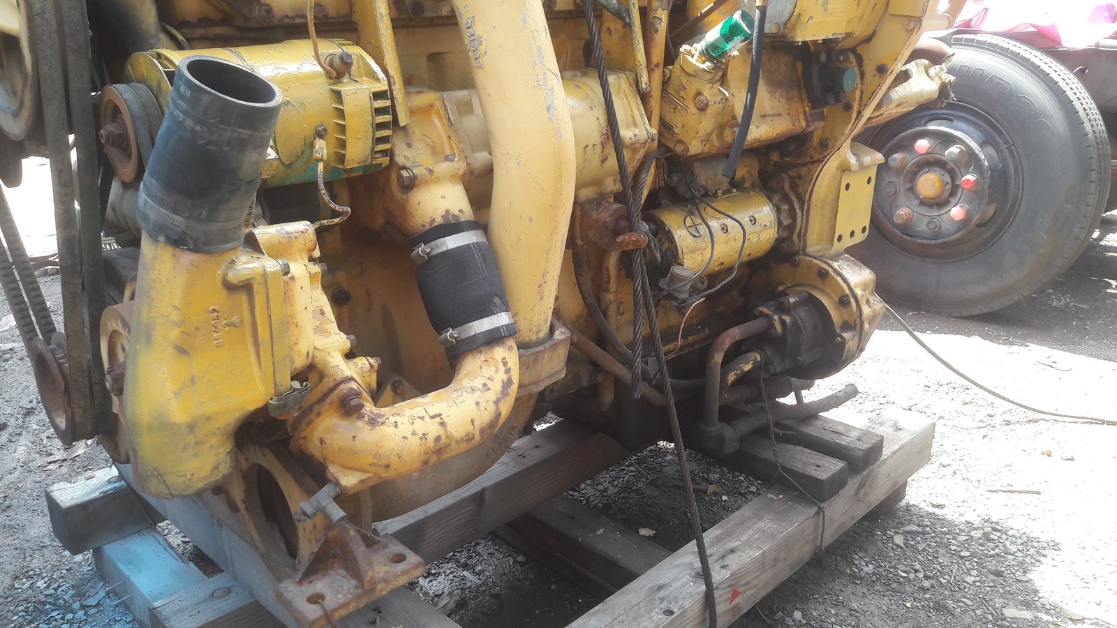 เครื่องยนต์ CATERPILLAR 3406 ดีเซล 6 สูบ 434 แรง พร้อมปั้ม