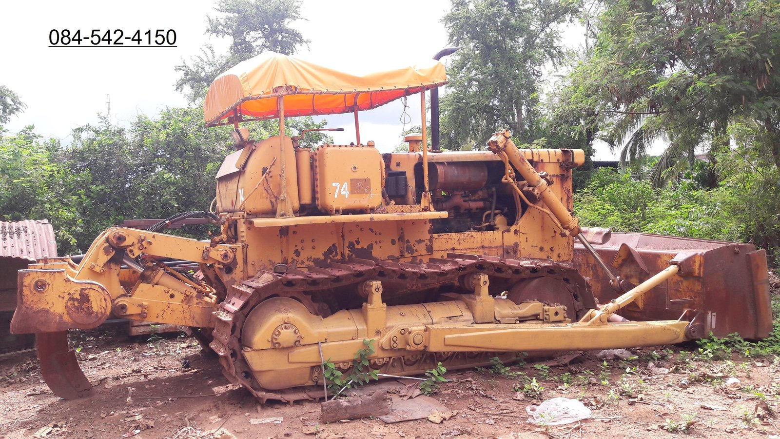 ขายรถดันดิน KOMATSU D85-12 เก่านอก พร้อมใช้งาน