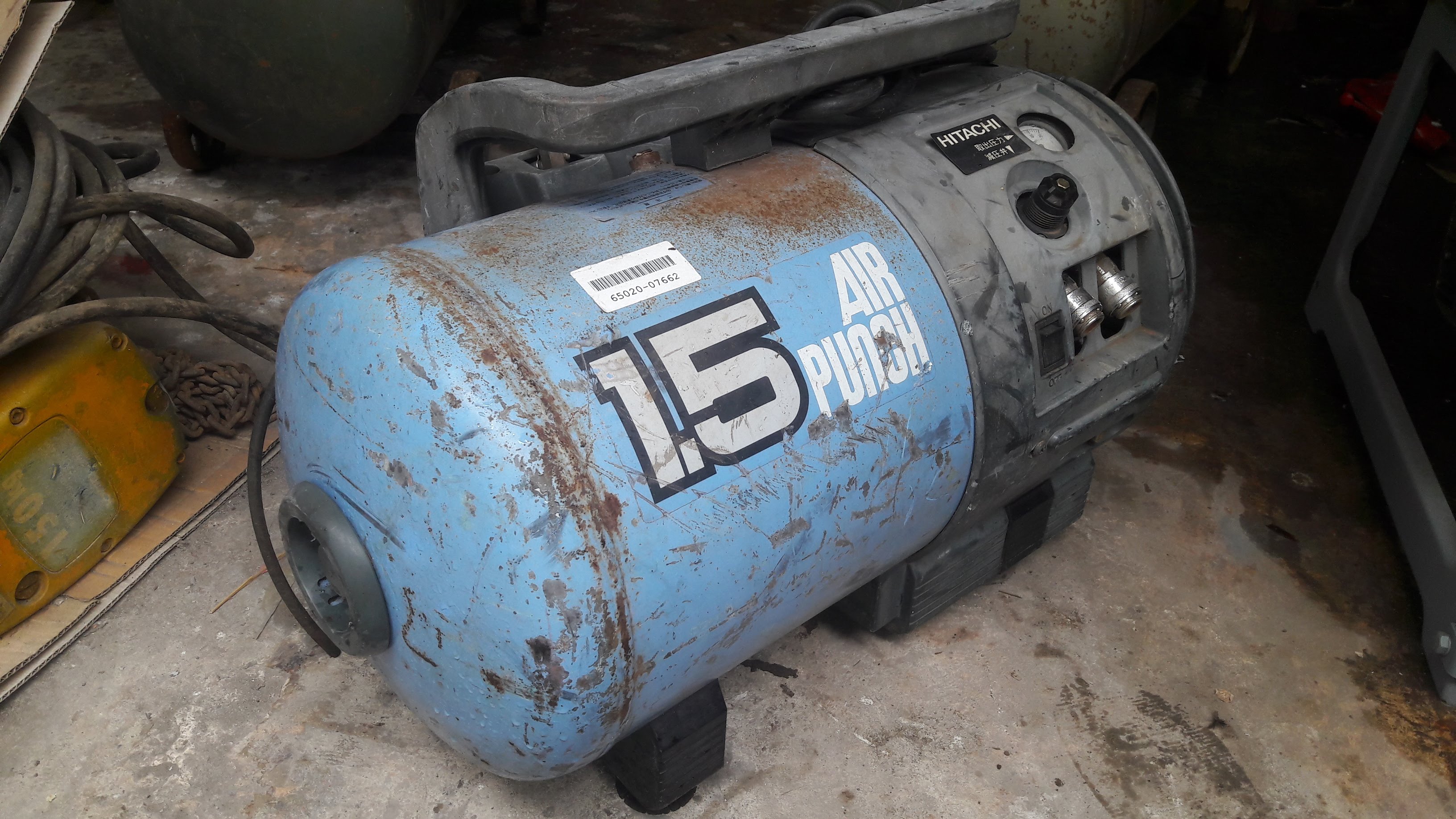 ปั้มลม Hitachi PA1500S 100V เก่าญี่ปุ่น ใช้งานได้ปกติ 5,500 บ โทร.084-542-4150