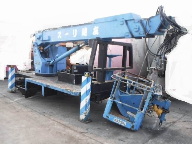 ขายกระเช้าติดรถบรรทุก SOOSAN 16 เมตร 3 ปลอก เก่านอก 220,000 บ. โทร.084-542-4150