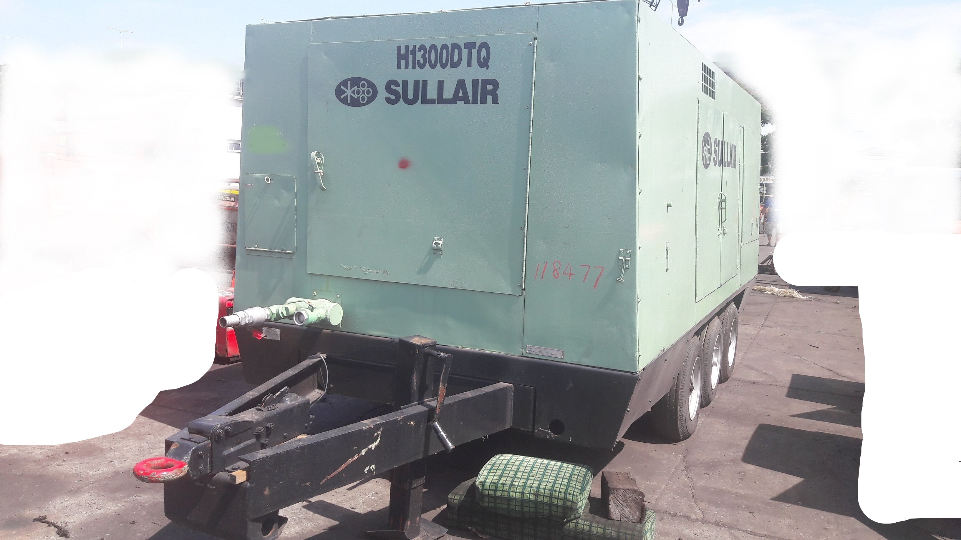 ขายปั้มลม Sullair รุ่น H1300 เครื่อง CAT 3406T 475 แรงม้า ลม 14-18 บาร์ 1300 cfm 150PSIG ปั้มลมสกรูส ขายปั้มลม Sullair รุ่น H1300 เครื่อง CAT 3406T 475 แรงม้า ลม 14-18 บาร์ 1300 cfm 150PSIG ปั้มลมสกรูส