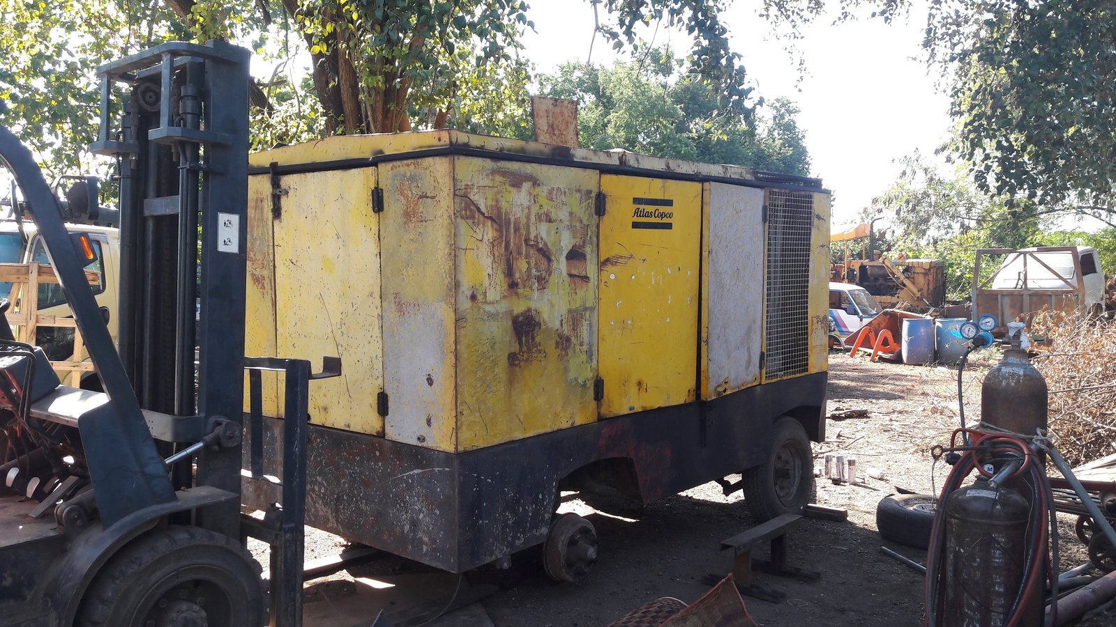 ขายปั้มลม ATLAS COPCO รุ่น XAHS 365 MD ขนาด 750 CFM 12-14.5 Bar ขายปั้มลม ATLAS COPCO รุ่น XAHS 365 MD ขนาด 750 CFM 12-14.5 Bar