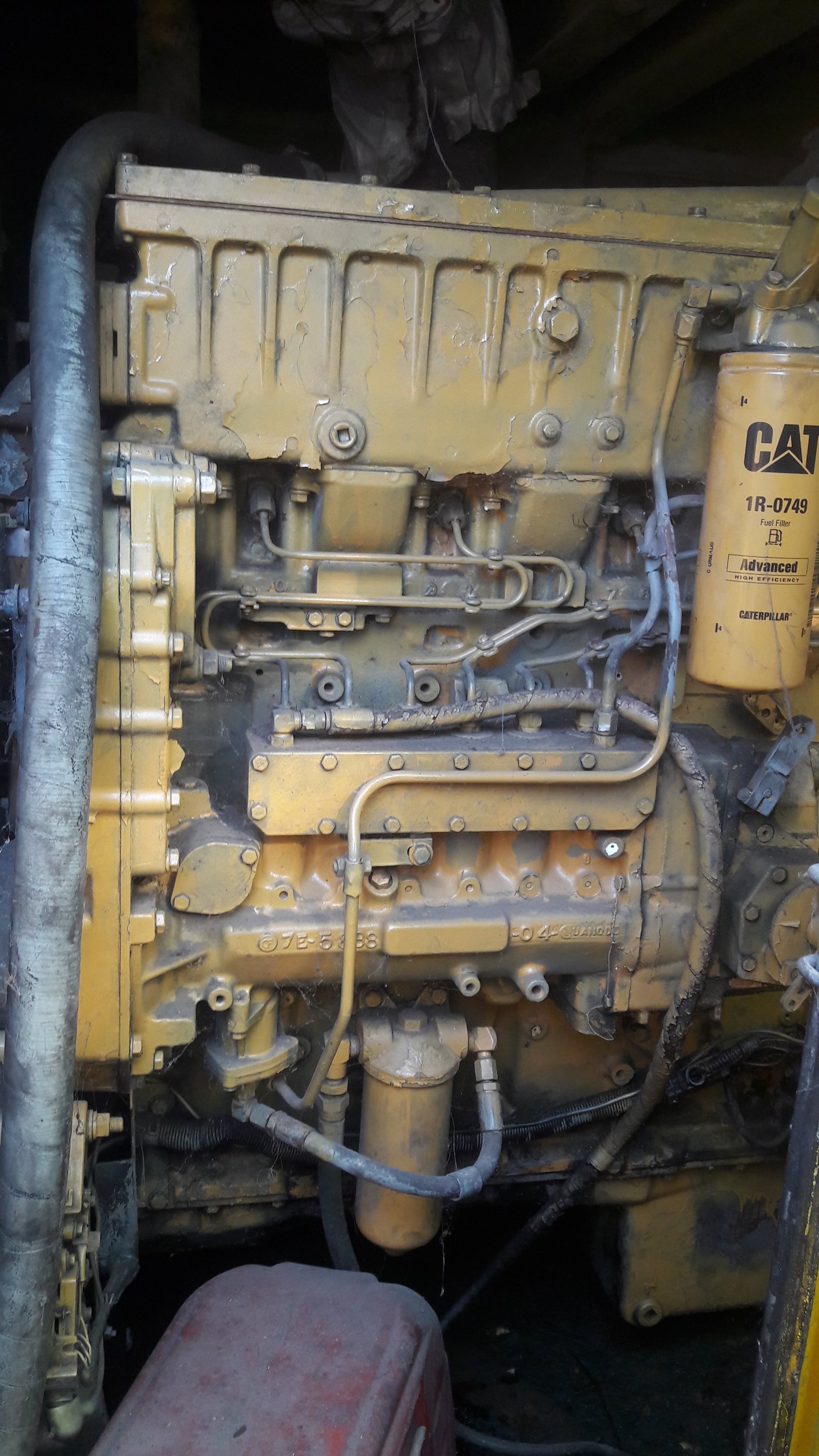 เครื่องปั่นไฟ CATERPILLAR 350 เครื่อง CAT3406 เครื่องปั่นไฟ CATERPILLAR 350 เครื่อง CAT3406