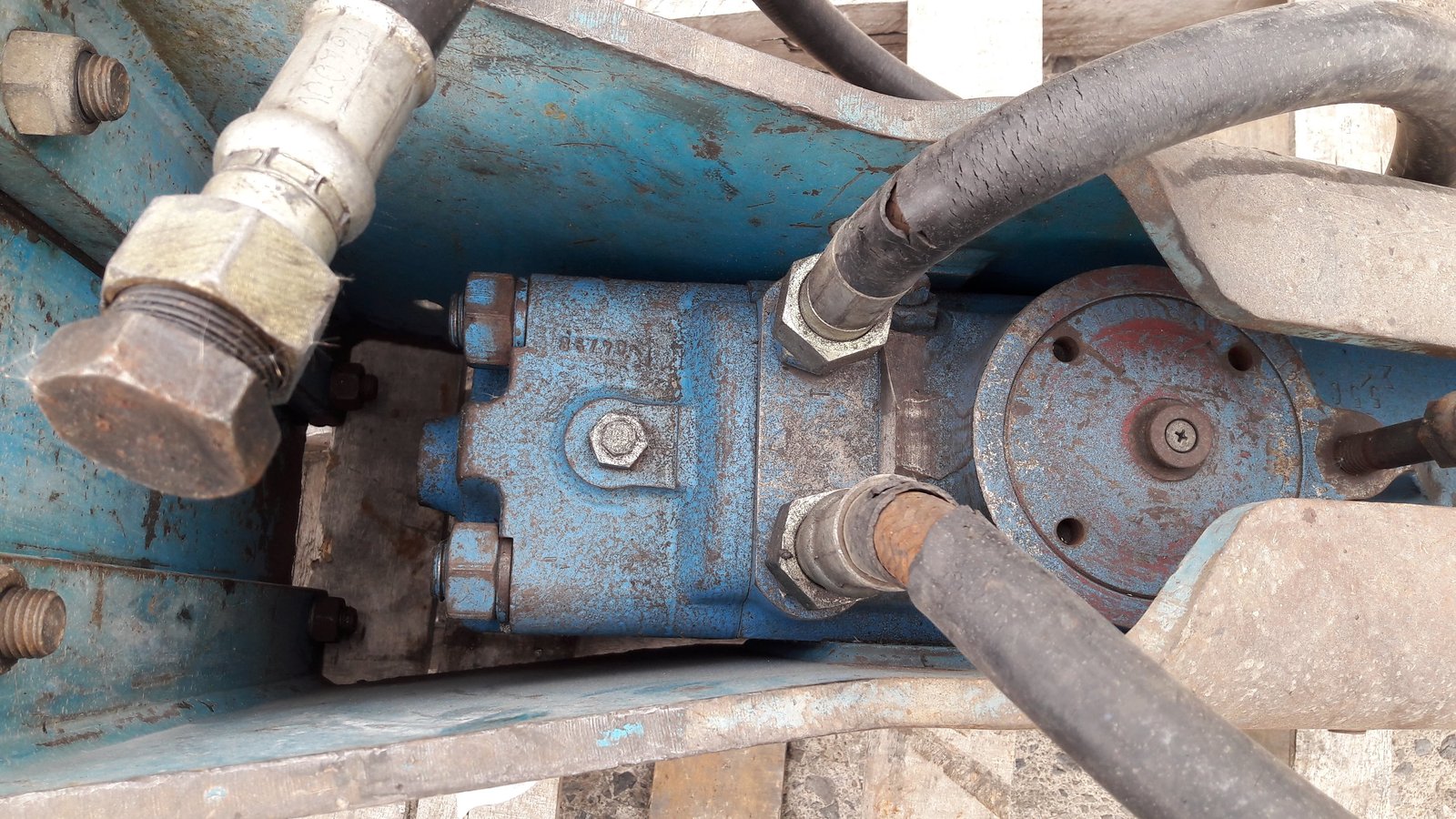 หัวกระแทก Krupp HM 301 น้ำหนัก 450 kg เยอรมัน ซอกใน 17 ซมรูสลัก 45 mm เข็ม 80 mm