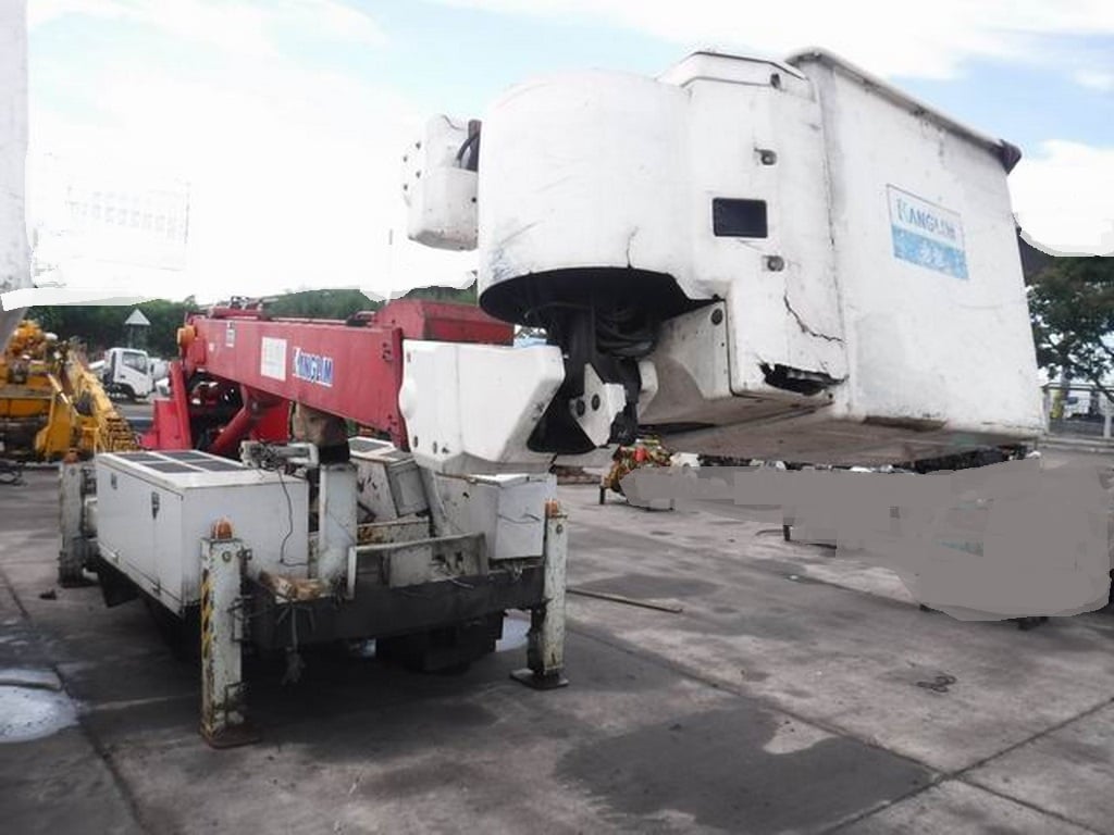 ขาย กระเช้า KANGLIM 3 ปลอก สูง 14.5 เมตร พร้อมปั๊มHYD เก่านอก 195,000 บ. โทร.084-542-4150