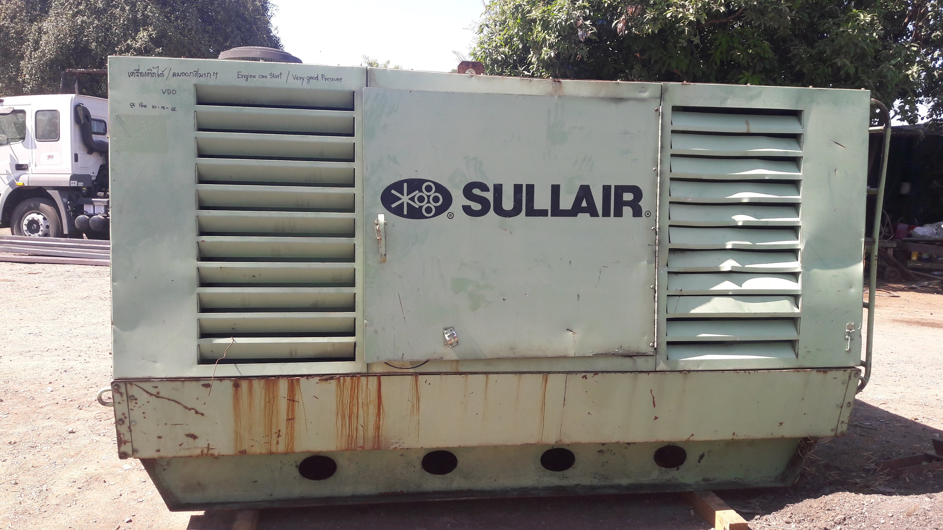 ขายปั้มลม SULLAIR รุ่น 900 ลม 10.5 บาร์ 900 cfm 150PSI เครื่อง CAT 3306T ปั้มลมสกรูสภาพสวย นำเข้าจาก