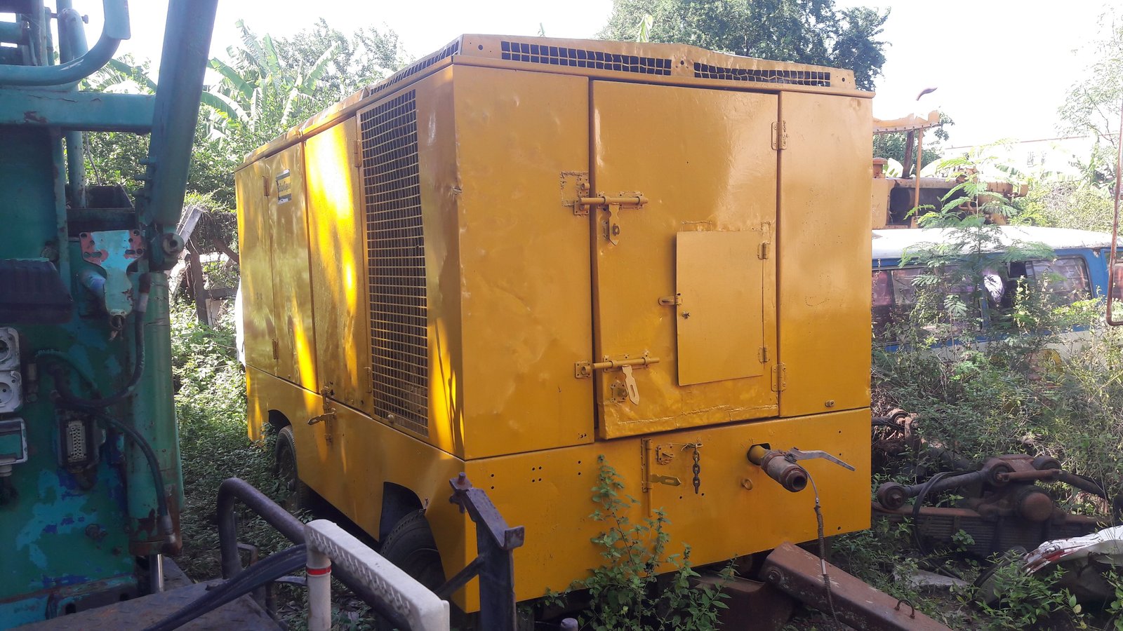 ขายเครื่องลม Atlas Copco พร้อมใช้งานครับ ขนาด 750 CFM 12-14.5 Bar ขายเครื่องลม Atlas Copco พร้อมใช้งานครับ ขนาด 750 CFM 12-14.5 Bar