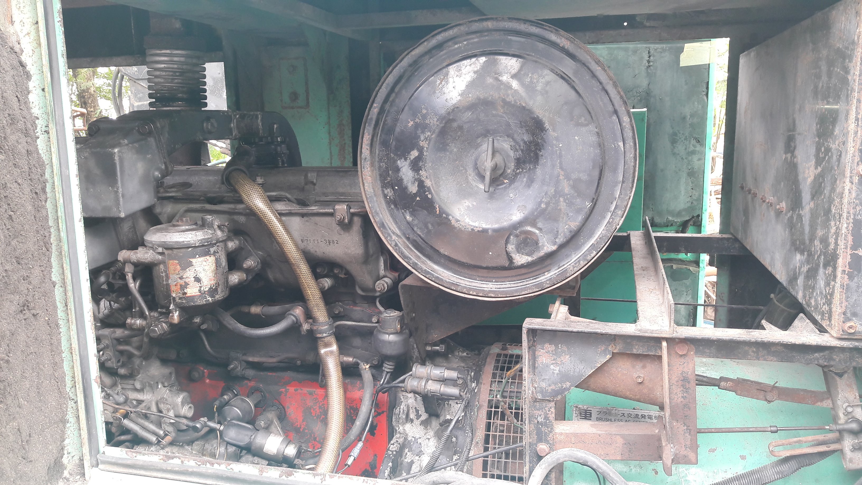 NIPPON SHARYO NES260 เครื่องปั่นไฟ ขนาด 225/260kva เครื่อง Hino k13c เก่าญี่ปุ่น พร้อมใช้งานครับ โทร. 084-542-4150