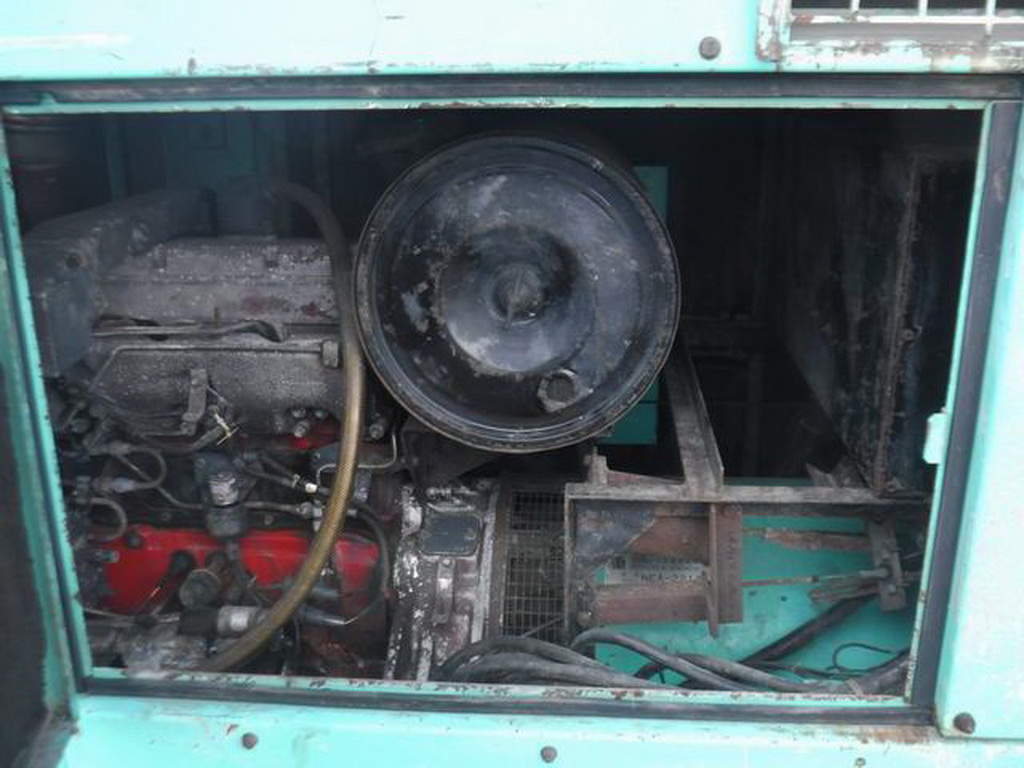 NIPPON SHARYO NES260 เครื่องปั่นไฟ ขนาด 225/260kva เครื่อง Hino k13c เก่าญี่ปุ่น โทร. 084-542-4150 พร้อมใช้งานครับ