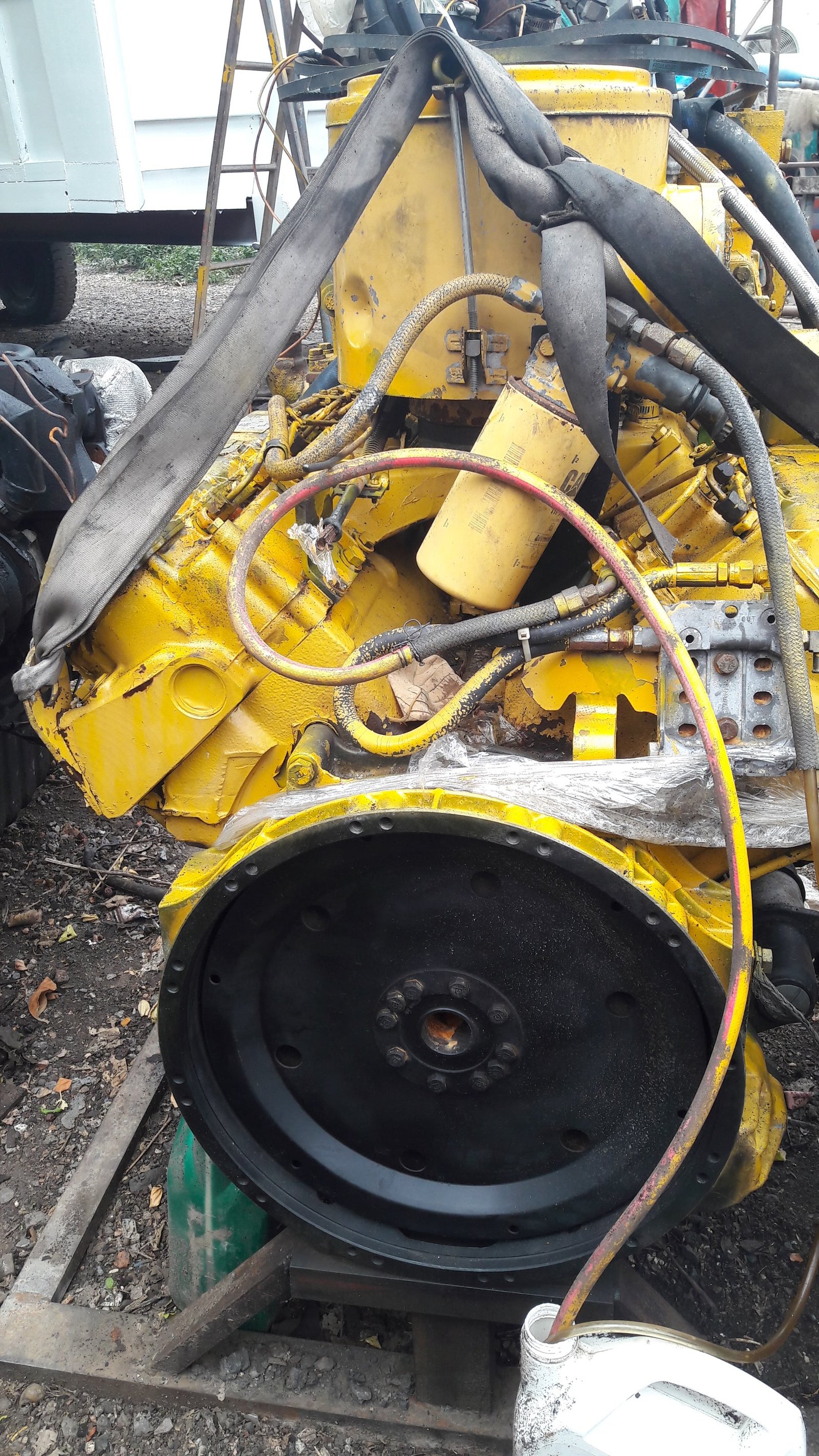 เครื่อง CAT 3208, 8 สูบ ,175 แรง เก่านอก โทร. 084-542-4150