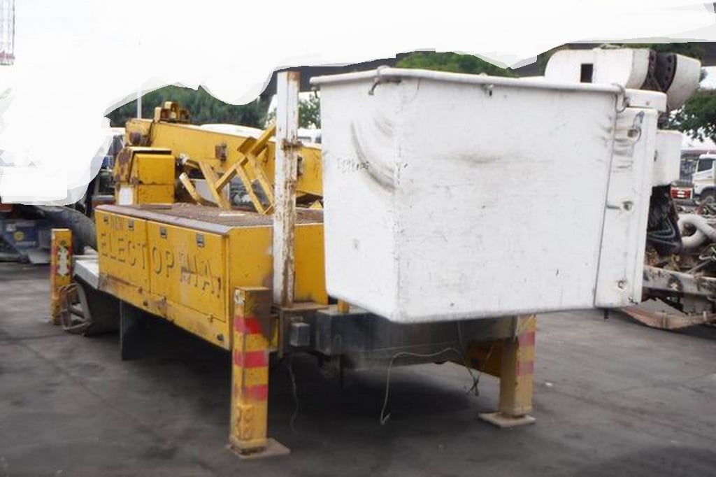 กระเช้าติดรถบรรทุก SOOSAN รุ่น IPT-145M กระเช้าติดรถบรรทุก SOOSAN รุ่น IPT-145M