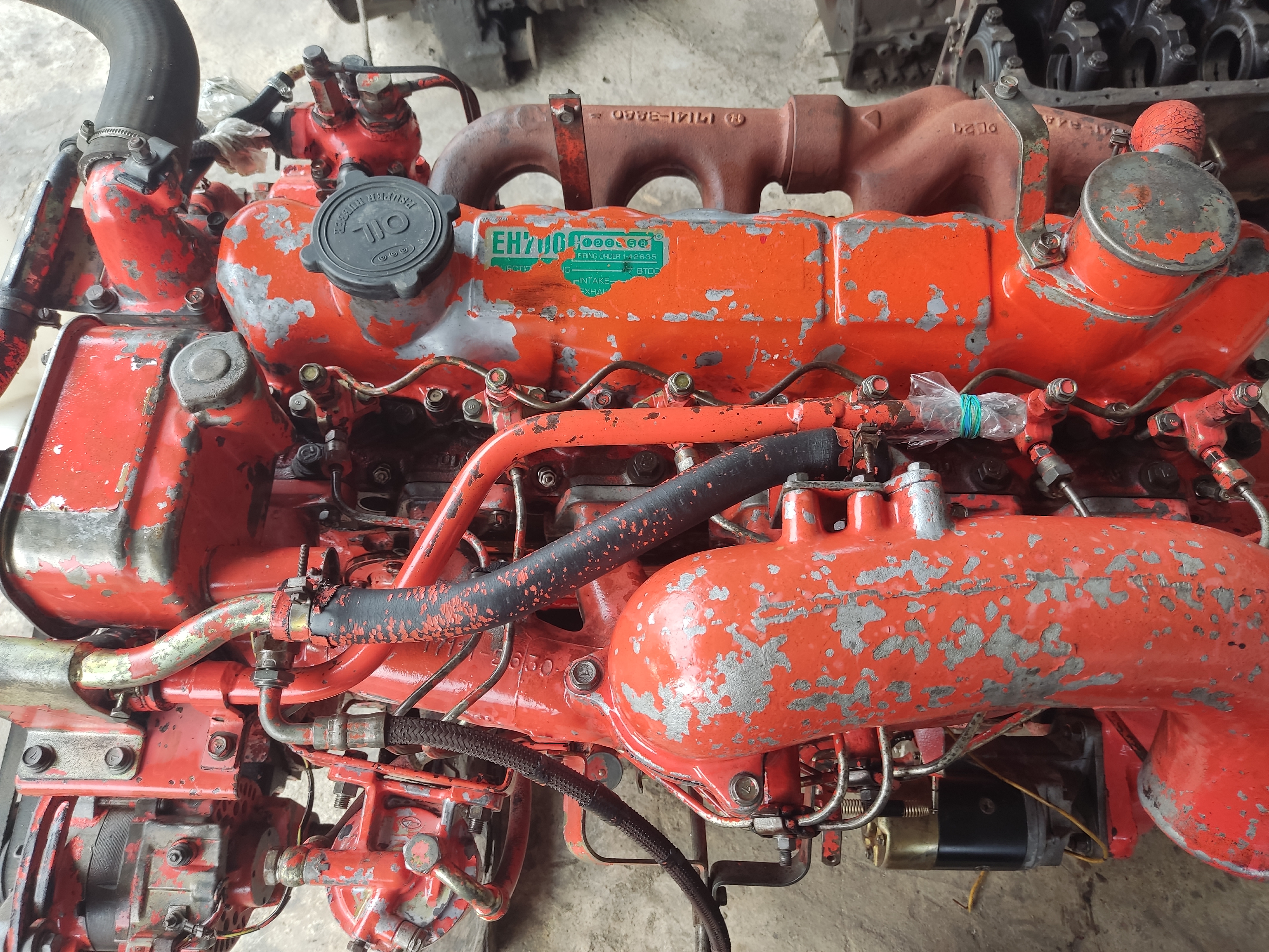 เครื่อง HiNO Eh-700 ปั๊มลม 165 แรง เครื่อง HiNO Eh-700 ปั๊มลม 165 แรง