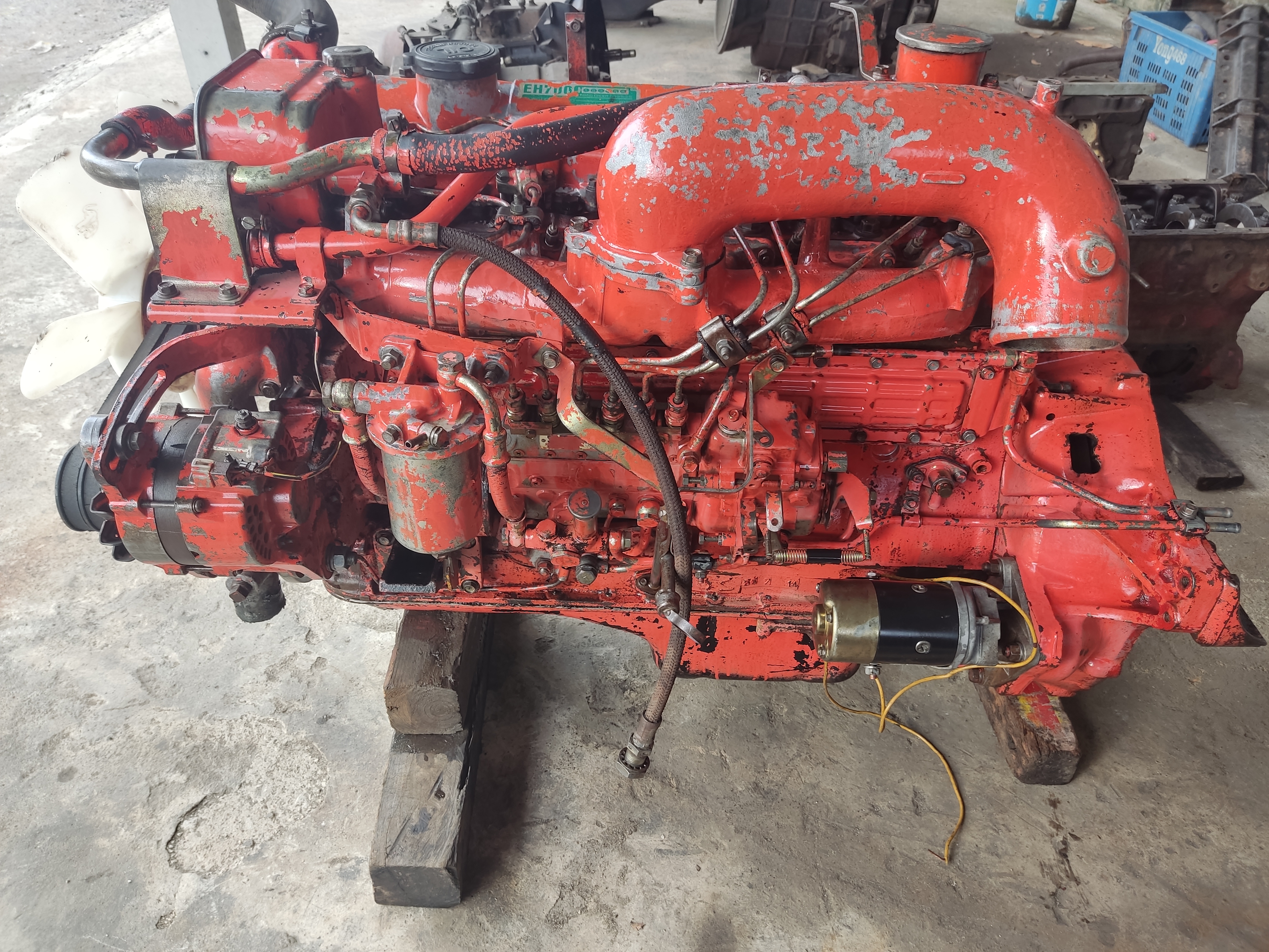 เครื่อง HiNO Eh-700 ปั๊มลม 165 แรง เครื่อง HiNO Eh-700 ปั๊มลม 165 แรง