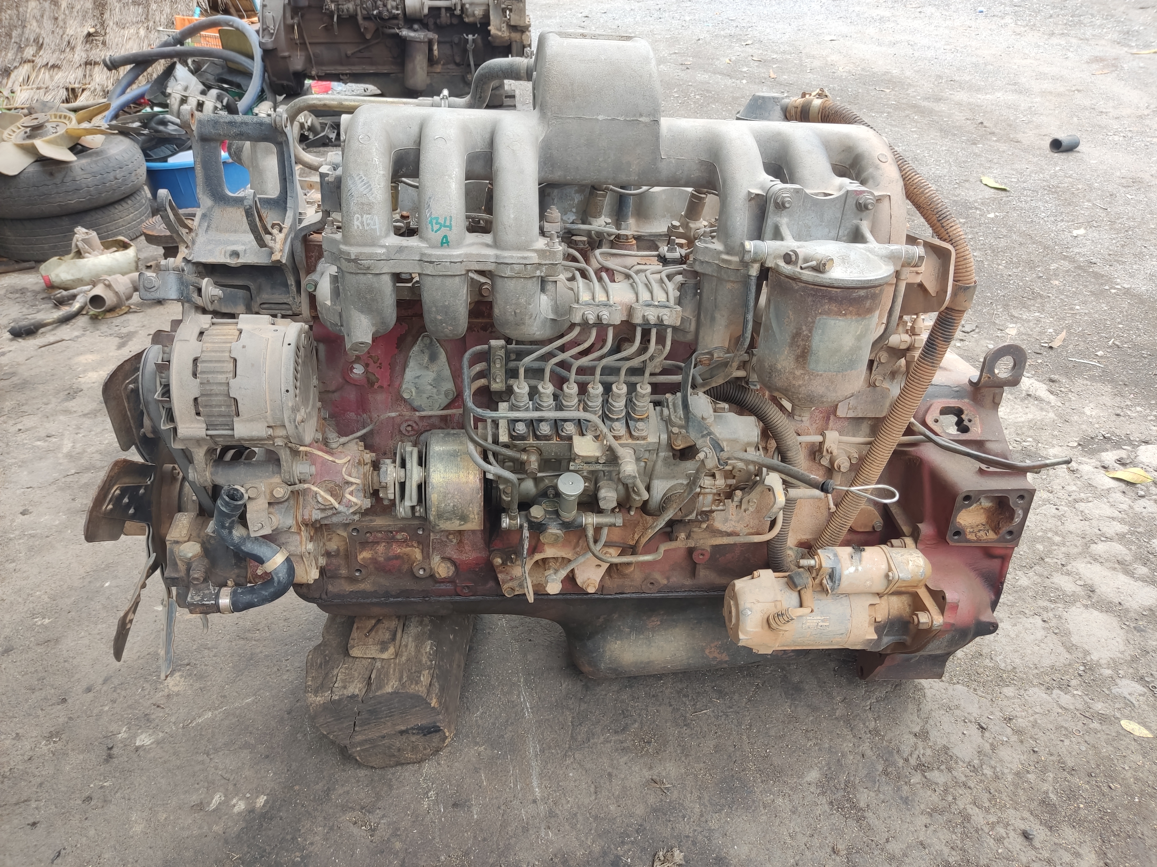 ขายแยกอะไหล่ เครื่องข้อละลาย HINO M10C