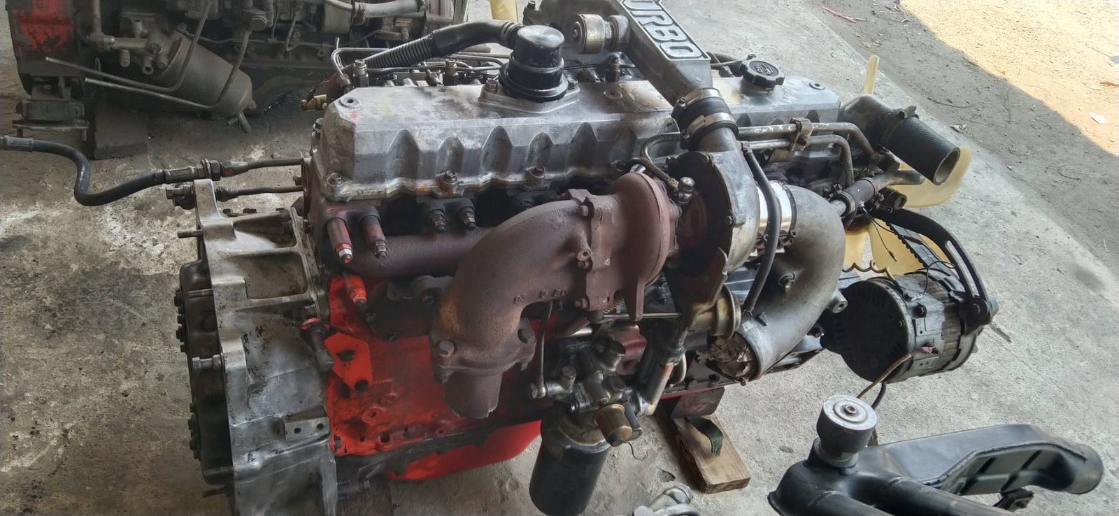 เครื่อง HINO HO7C Turbo 215 แรง